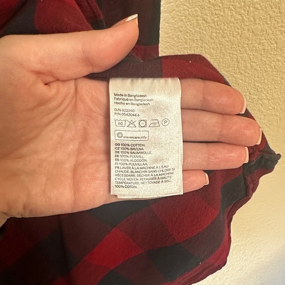 H&M Burgundy and Navy Checkered Shirt - Picture 6 of 7